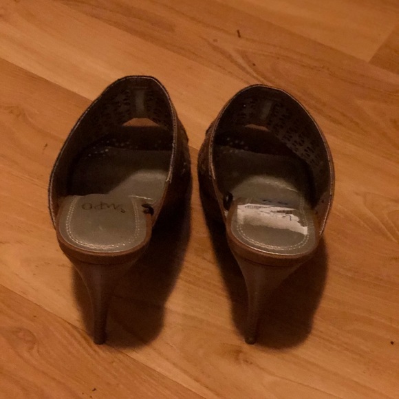 Slide-In Summer Heels - Picture 4 of 5